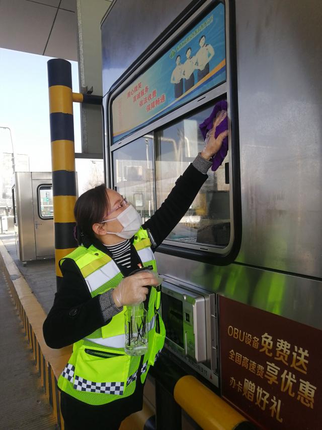 1583388272108999.jpg 武靜靜.jpg